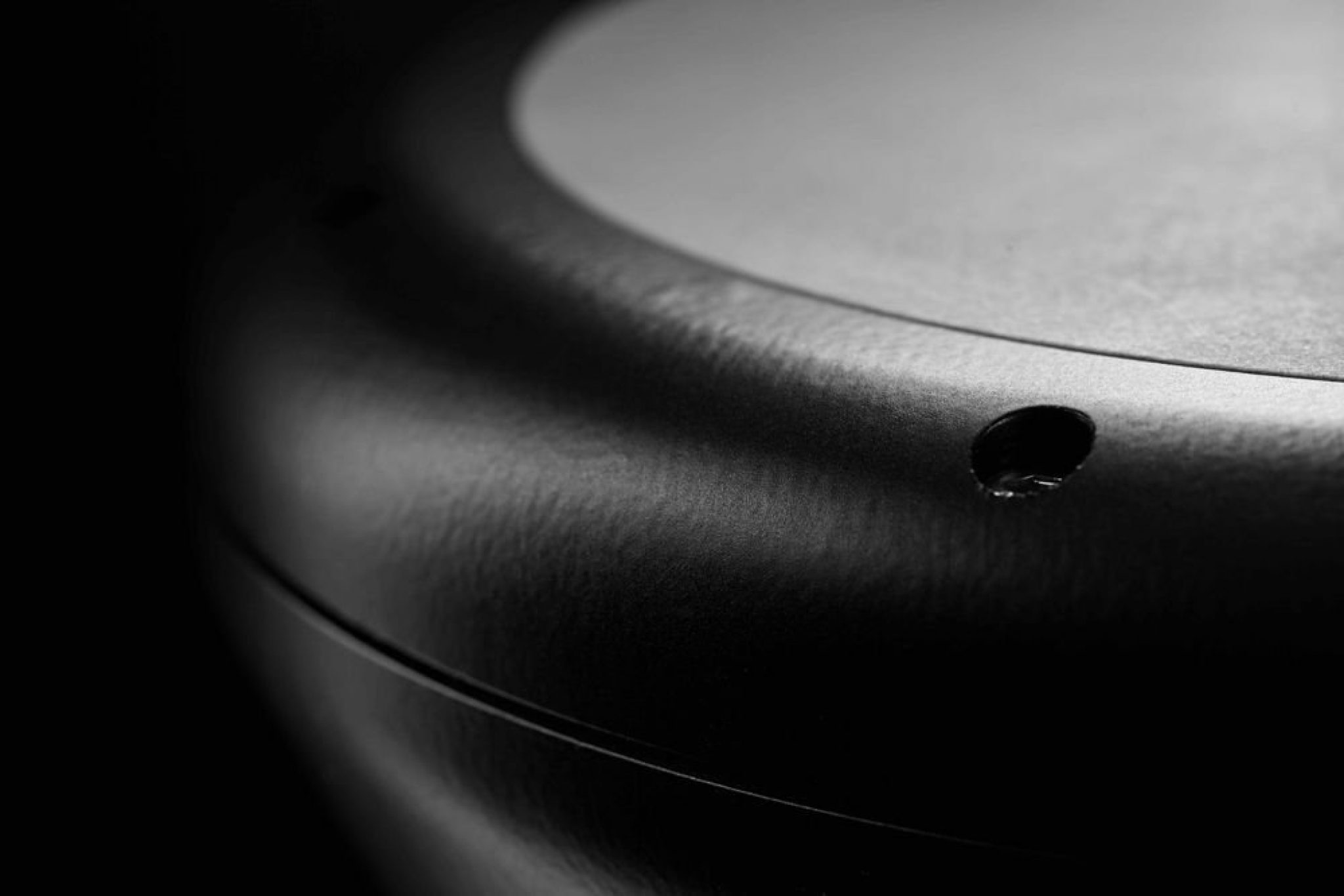 Emin Percussion EP002B Professional Darbuka Drum Reivew Loud Beats